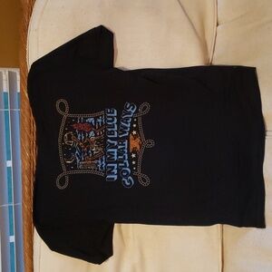 WOMENS CONCERT TEE SIZE LARGE, NWOT, NEVER WORN